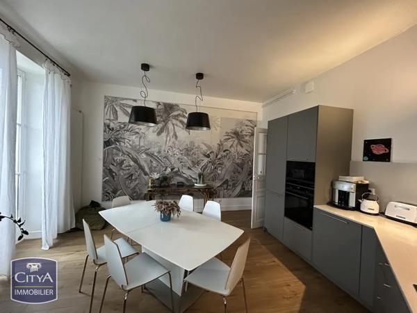 Appartement à vendre 5 pièces 172m² Pau (64000)