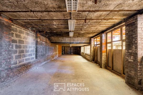 Hangar à fort potentiel sur le boulevard Victor Hugo