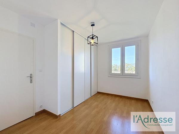 Appartement Ajaccio 2/3 pièces 54.45 m2 - Rue Henri Maillot - Climatisé - parking collectif