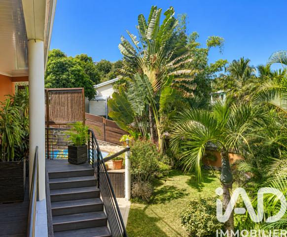 Maison à vendre 7 pièces 264 m² Saint-Pierre