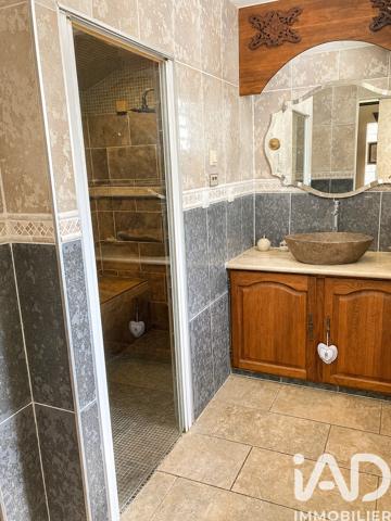 Maison à vendre 7 pièces 264 m² Saint-Pierre