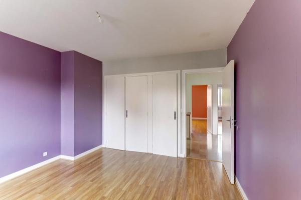 Maison à vendre 5 pièces 123m² Ménétrol (63200)