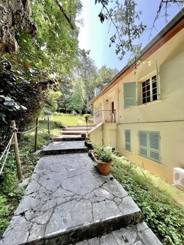 Maison à vendre à Besançon dans le Doubs (25000), ref : 25004-1274   
Bregille