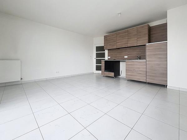 Appartement Issy Les Moulineaux 2 pièce(s) 47 m2 Récent, vue dégagée,lumineux, tramway T2