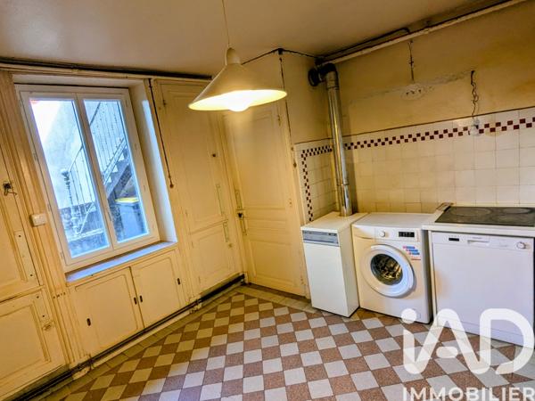 Maison à vendre 5 pièces 121 m² Saint-Just-la-Pendue