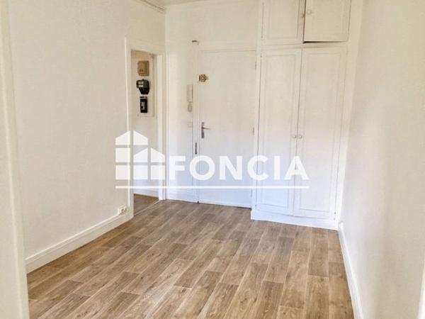 Location Appartement 2 pièces 29.61 m² - 51 RUE DE PARIS Saint-germain-en-laye 78100