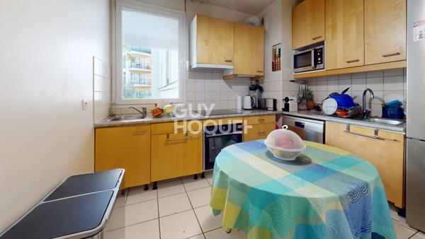 Appartement familial 4 pièces avec balcon Les Lilas (93260)