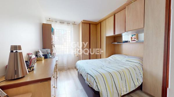 Appartement familial 4 pièces avec balcon Les Lilas (93260)