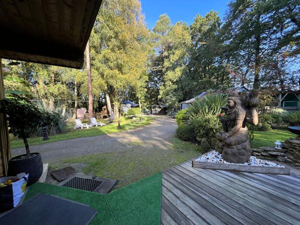 MOREAC - Belle propriété à vendre 4 chambres implantée sur un parc boisé de 8865 m² avec un étang