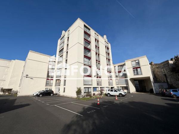 Location Appartement 4 pièces 80.58 m² - RESIDENCE SQUARE DU MIDI Bordeaux 33800