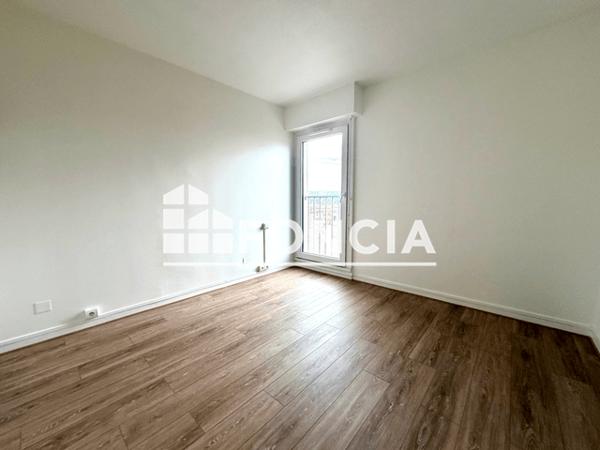 Location Appartement 4 pièces 80.58 m² - RESIDENCE SQUARE DU MIDI Bordeaux 33800