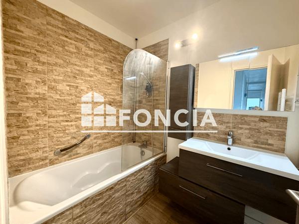 Location Appartement 4 pièces 80.58 m² - RESIDENCE SQUARE DU MIDI Bordeaux 33800