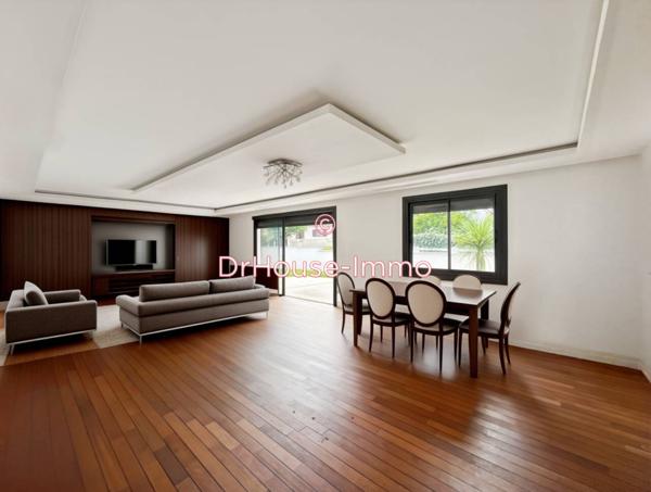 Maison à vendre 4 pièces de 150 m²