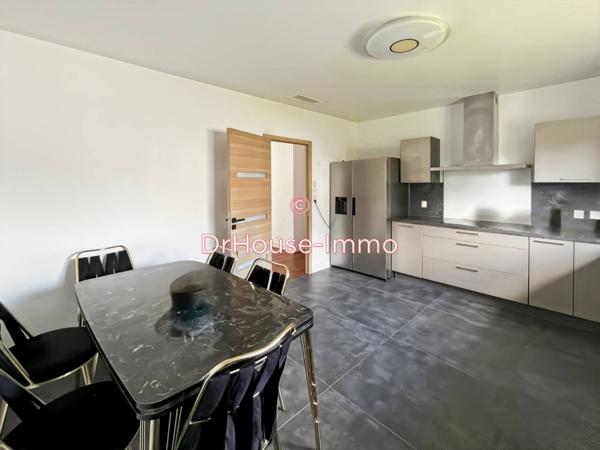 Maison à vendre 4 pièces de 150 m²
