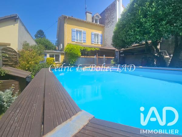 Maison à vendre 7 pièces 132 m² Saint-Leu-la-Forêt