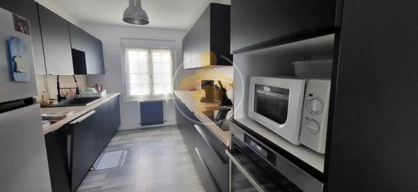 Vente                                                      Maison
                        
                     4 pièces                      90 m2                     à Tergnier