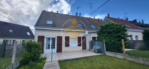 Vente                                                      Maison
                        
                     4 pièces                      90 m2                     à Tergnier