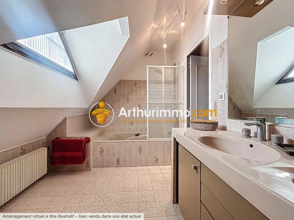 Vente Maison 5 pièces 145 m2 à Ruy-Montceau