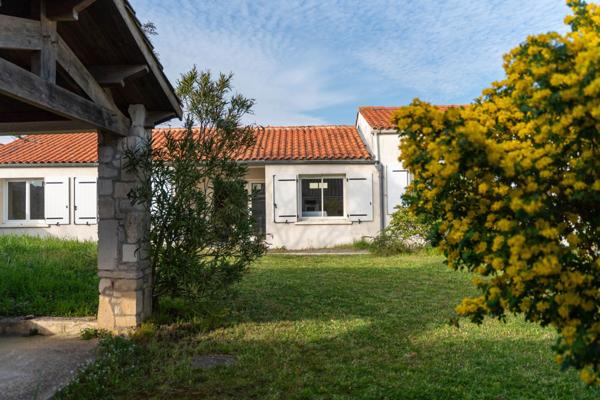 Ensemble immobilier de trois maisons à Domino - Saint-Georges d’Oléron