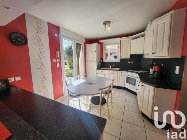 Maison d’architecte 6 pièces de 236 m² à Lavoûte-sur-Loire (43800)