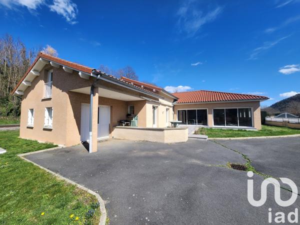 Maison d’architecte 6 pièces de 236 m² à Lavoûte-sur-Loire (43800)