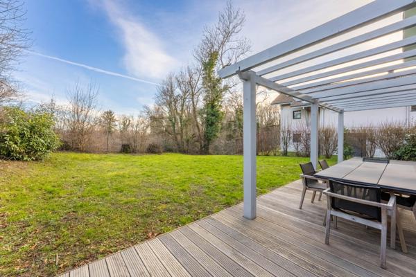 Maison à vendre 6 pièces DIVONNE LES BAINS (01)