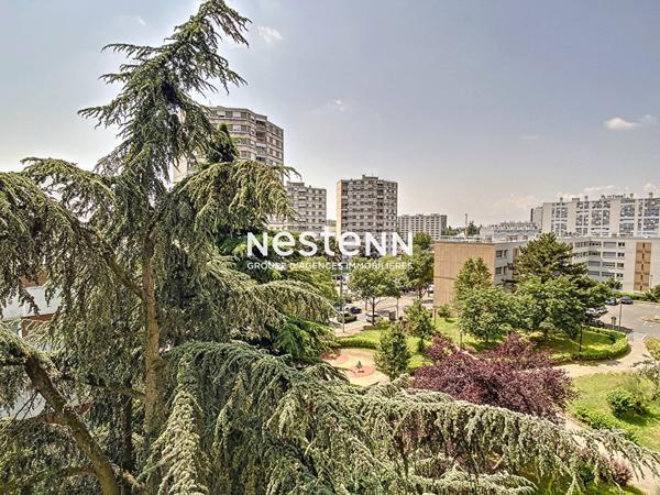 RILLIEUX LA PAPE APPARTEMENT T5 95.93 M² AU 5 ÈME ÉTAGE 4 CHAMBRES GRAND BALCON ET UNE CAVE