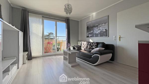 Appartement 40 m² à SUCY-EN-BRIE 94370