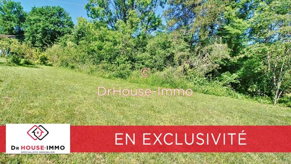 Terrain à vendre de 1 074 m²