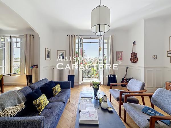 Elégant Appartement Art Déco restauré Années 30 – Saint Germain En Laye 5 pièce(s) 107 m2