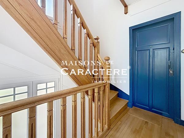 Elégant Appartement Art Déco restauré Années 30 – Saint Germain En Laye 5 pièce(s) 107 m2