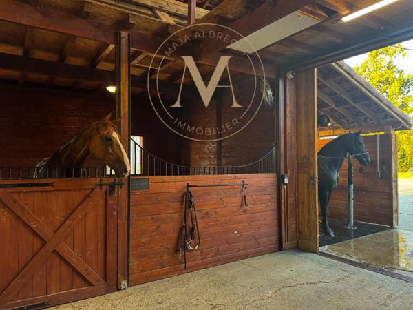 Propriété d’exception où chaque détail a été pensé pour le cheval… et pour ceux qui l’aiment proche de LAPLUME (47)