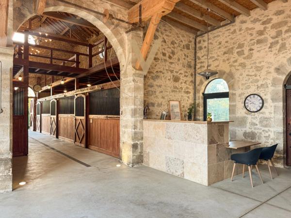 Propriété d’exception où chaque détail a été pensé pour le cheval… et pour ceux qui l’aiment proche de LAPLUME (47)
