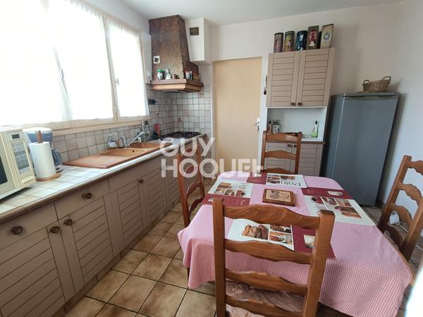 MAISON À VENDRE DE 6 PIÈCES DE 110,00 M²
