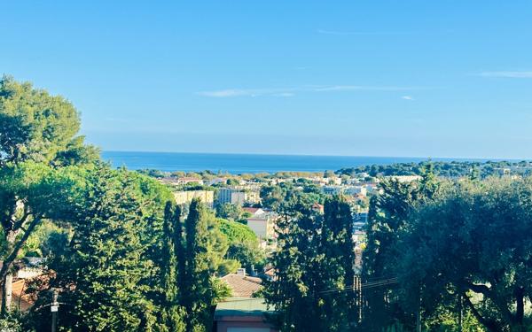 Appartement à vendre    3 pièces • 67,16 m2 La Seyne-sur-Mer