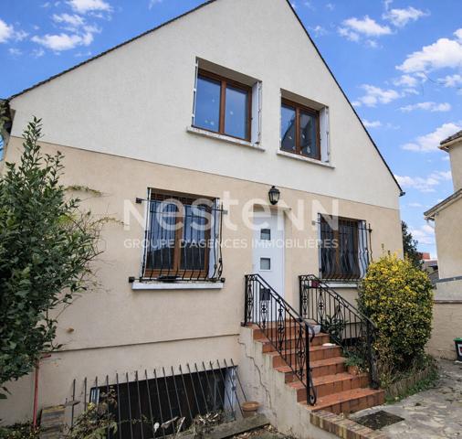 Maison 4 pièces de 82 m2 centre ville de Houilles