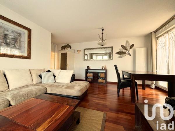 Appartement 3 pièces de 56 m² à Coignières (78310)