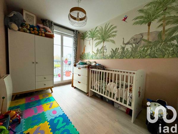 Appartement 3 pièces de 56 m² à Coignières (78310)