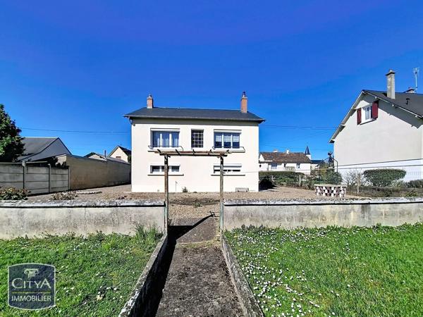 Maison à vendre 3 pièces 81m² La Chapelle-Saint-Ursin (18570)