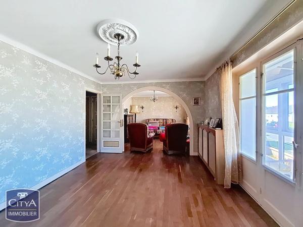 Maison à vendre 3 pièces 81m² La Chapelle-Saint-Ursin (18570)