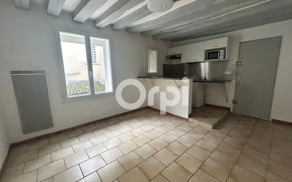 Appartement à louer    1 pièce •  Arpajon
