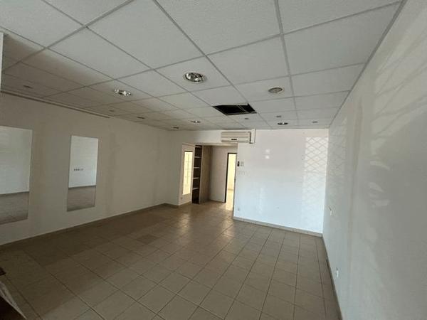 Local commercial 1 pièce T1 F1 61.2 m² à Montauban 7, RUE DOCTEUR ALIBERT 82000 à louer