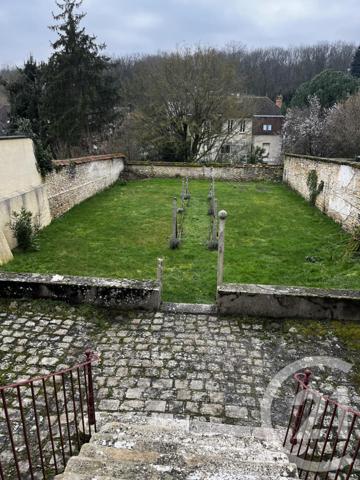 immeuble à vendre  258 m2 LE MALESHERBOIS - 45