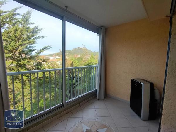 Appartement à louer 1 pièce 18.05m² Six-Fours-les-Plages (83140)