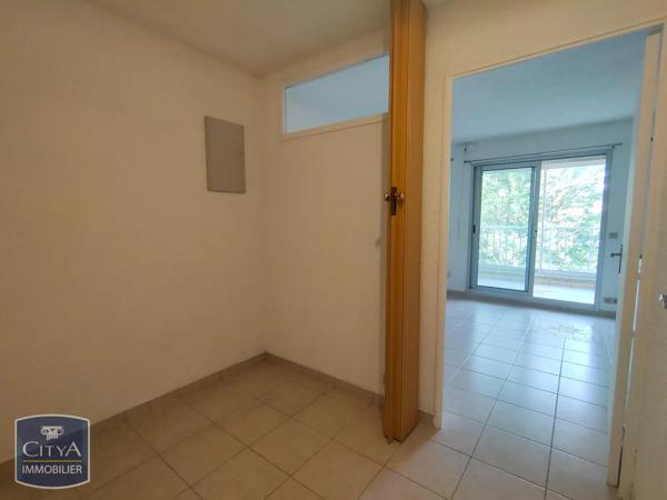 Appartement à louer 1 pièce 18.05m² Six-Fours-les-Plages (83140)