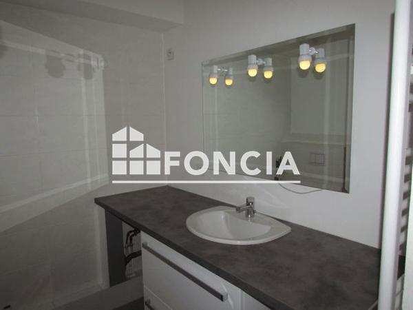 Location Appartement 2 pièces 39.6 m² - 10 RUE MALLIFAUD Grenoble 38000