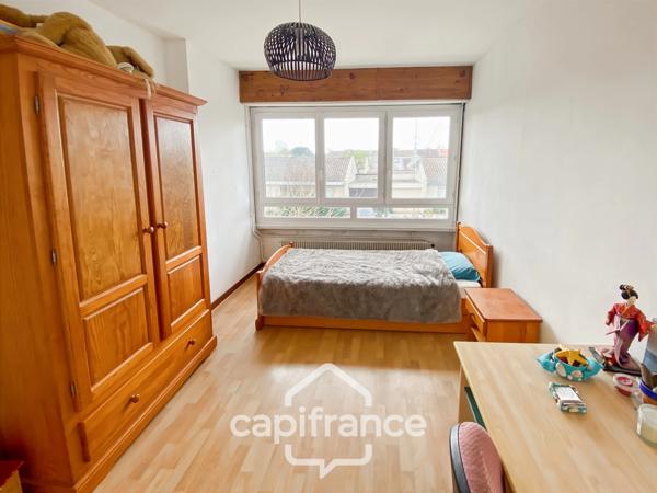 Maison familiale de 120 m² 6 pièces 4 chambres Quartier Le Jard / Bourran