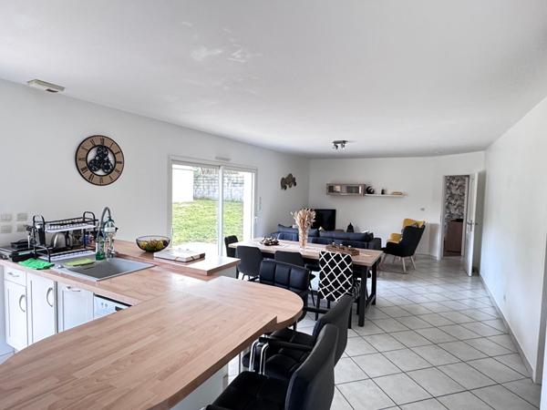 Maison Tonnay-Charente 5 pièces 98m²
