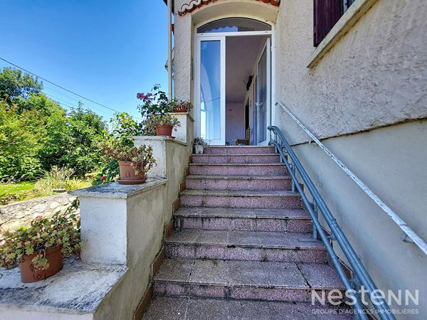 A Vendre Maison de 90 m² sur sous-sol de 84 m² avec jardin et hangar de 100 m² à Condom