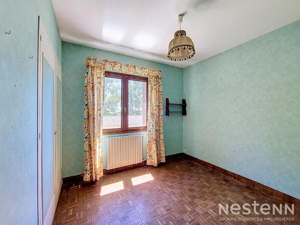 A Vendre Maison de 90 m² sur sous-sol de 84 m² avec jardin et hangar de 100 m² à Condom